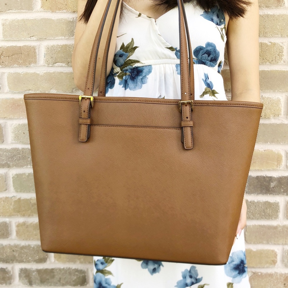 Gaby’sBags👜💕-NWT Michael Kors Medium Tote Brown - Picture 7 of 7